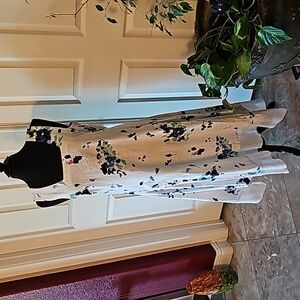 Floral White Sleeveless Dress